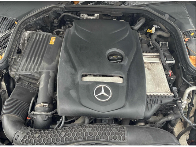 Mercedes-Benz C 300 - автомобили, коли, обяви за нови и употребявани 12