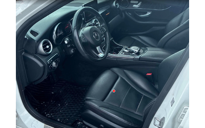 mercedes-benz-c-300 - 4