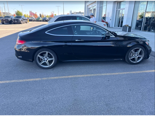 Mercedes-Benz C 300 - автомобили, коли, обяви за нови и употребявани 2