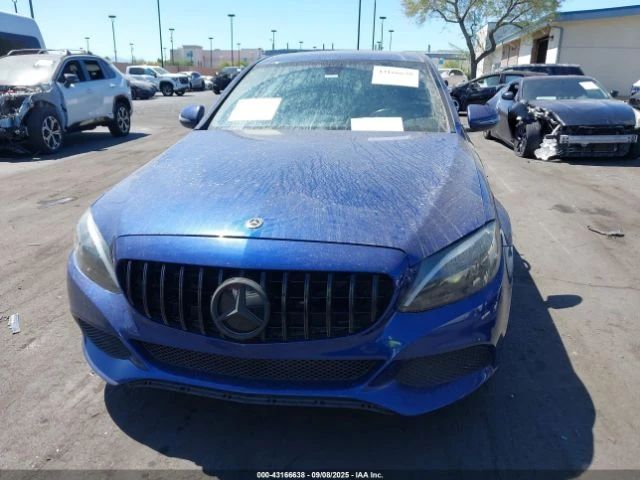 Mercedes-Benz C 300 - автомобили, коли, обяви за нови и употребявани 10