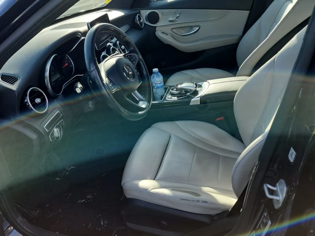 Mercedes-Benz C 300 * CARFAX * ЦЕНА ДО БГ - автомобили, коли, обяви за нови и употребявани 6