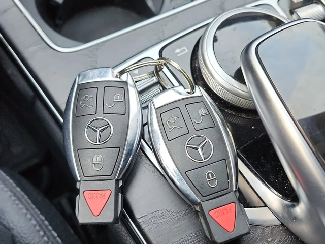 Mercedes-Benz C 300 * CARFAX * ЦЕНА ДО БГ - автомобили, коли, обяви за нови и употребявани 8