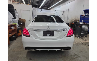 mercedes-benz-c-300 - 3