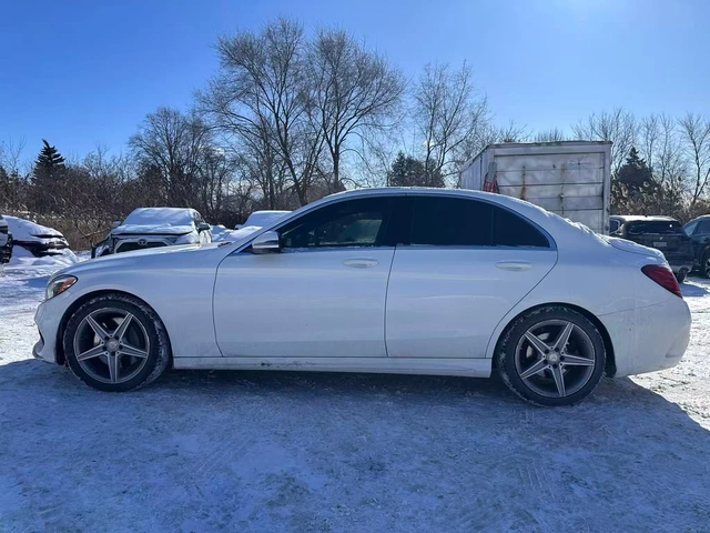 Mercedes-Benz C 300 * CARFAX * ЦЕНА ДО БГ - автомобили, коли, обяви за нови и употребявани 1