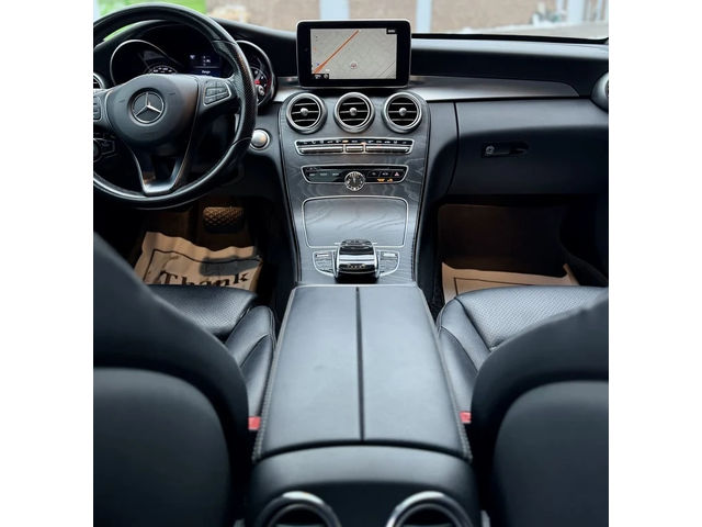 Mercedes-Benz C 300 * CARFAX * ЦЕНА ДО БГ - автомобили, коли, обяви за нови и употребявани 9