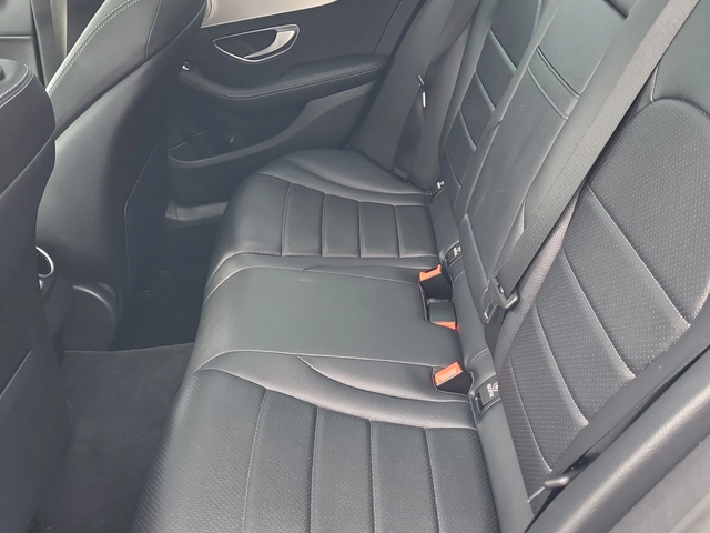 Mercedes-Benz C 300 - автомобили, коли, обяви за нови и употребявани 7