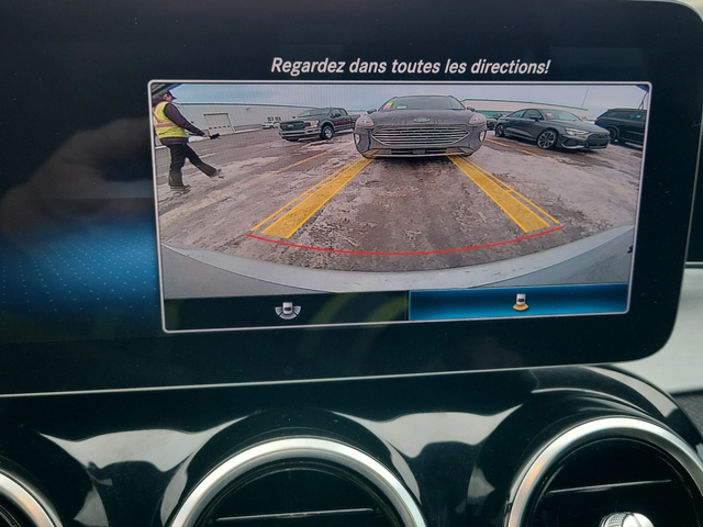 Mercedes-Benz C 300 - автомобили, коли, обяви за нови и употребявани 9