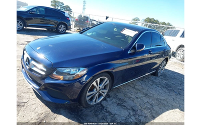 mercedes-benz-c-300 - 2