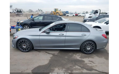 Mercedes-Benz C 300 SPORT - автомобили, коли, обяви за нови и употребявани 6