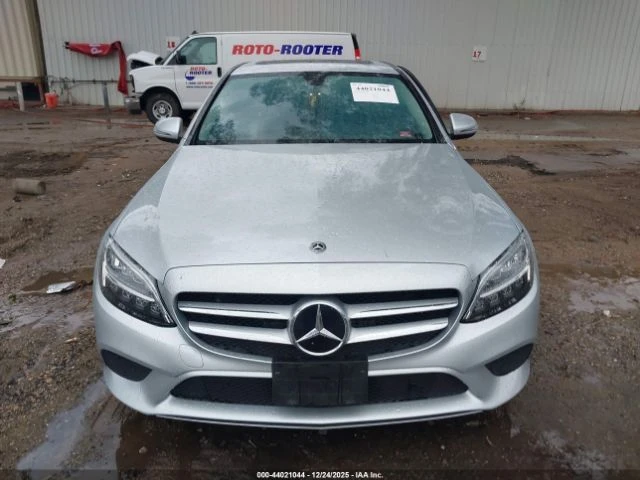 Mercedes-Benz C 300 BURMESTER - автомобили, коли, обяви за нови и употребявани 1