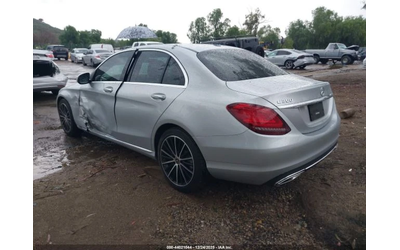 mercedes-benz-c-300 - 3