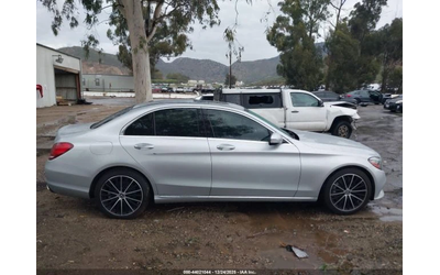 Mercedes-Benz C 300 BURMESTER - автомобили, коли, обяви за нови и употребявани 9