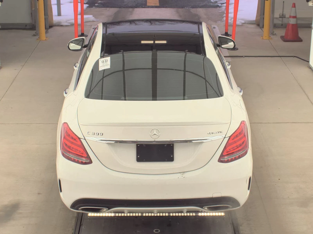 Mercedes-Benz C 300 4MATIC | AMG ПАКЕТ | BURMESTER | ПАНОРАМА | - автомобили, коли, обяви за нови и употребявани 4