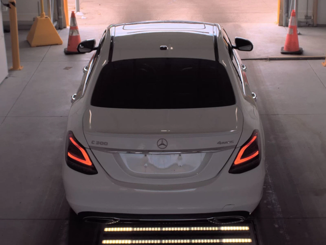Mercedes-Benz C 300 4MATIC - автомобили, коли, обяви за нови и употребявани 4
