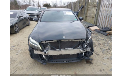 Mercedes-Benz C 300 4-Matic - автомобили, коли, обяви за нови и употребявани 11