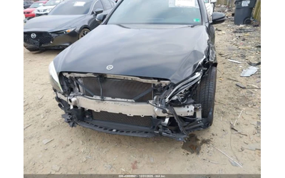 mercedes-benz-c-300 - 5