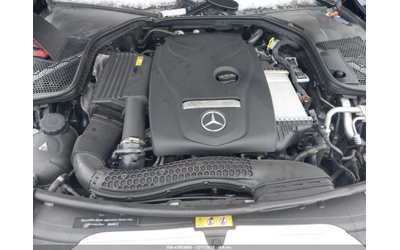 Mercedes-Benz C 300 4-Matic - автомобили, коли, обяви за нови и употребявани 8