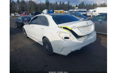 mercedes-benz-c-300 - 2