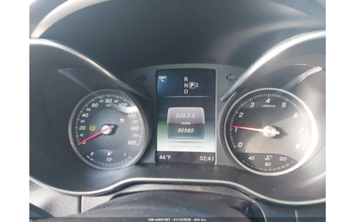 Mercedes-Benz C 300 4-Matic - автомобили, коли, обяви за нови и употребявани 6