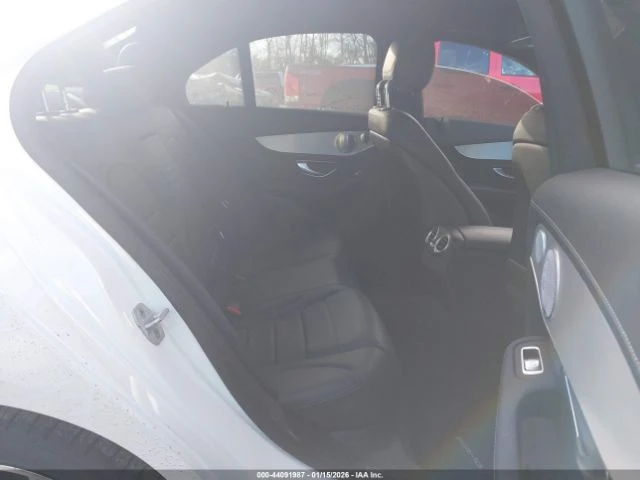 Mercedes-Benz C 300 4-Matic - автомобили, коли, обяви за нови и употребявани 7