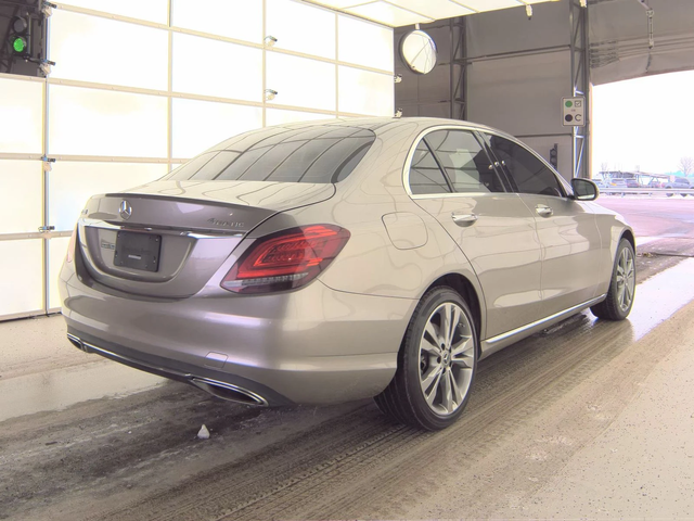 Mercedes-Benz C 300 4MATIC - автомобили, коли, обяви за нови и употребявани 4