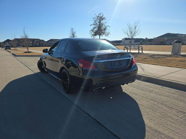 Mercedes-Benz C 300 4MATIC - автомобили, коли, обяви за нови и употребявани 1