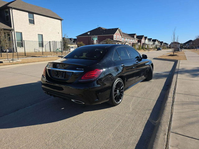 Mercedes-Benz C 300 4MATIC - автомобили, коли, обяви за нови и употребявани 2