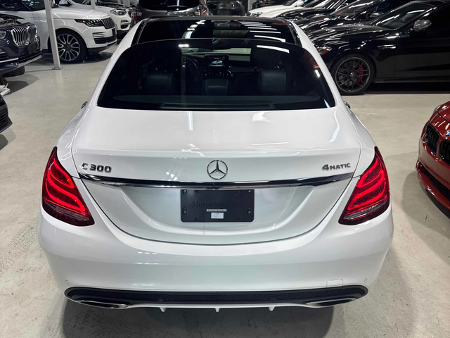 Mercedes-Benz C 300 4M* AMG-pkg* Пано* Подгрев* 360View - автомобили, коли, обяви за нови и употребявани 3