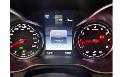 Mercedes-Benz C 300 4M* AMG-pkg* Пано* Подгрев* 360View - автомобили, коли, обяви за нови и употребявани 8