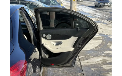 Mercedes-Benz C 300 AMG-pkg* Night-pkg* Burmester* Keyless* Camera* Am - автомобили, коли, обяви за нови и употребявани 16