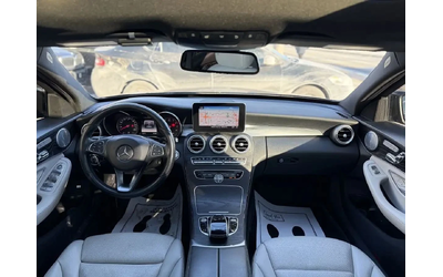 Mercedes-Benz C 300 AMG-pkg* Night-pkg* Burmester* Keyless* Camera* Am - автомобили, коли, обяви за нови и употребявани 7