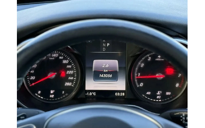 Mercedes-Benz C 300 AMG-pkg* Night-pkg* Burmester* Keyless* Camera* Am - автомобили, коли, обяви за нови и употребявани 9