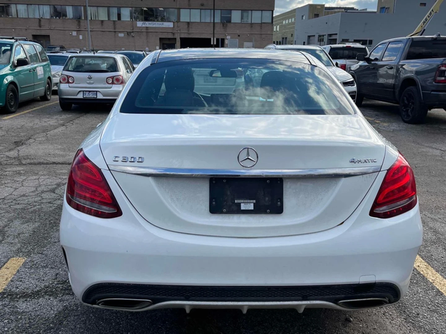 Mercedes-Benz C 300 AMG-pkg* 4Matic* Задна камера* Подгрев* Пано - автомобили, коли, обяви за нови и употребявани 4