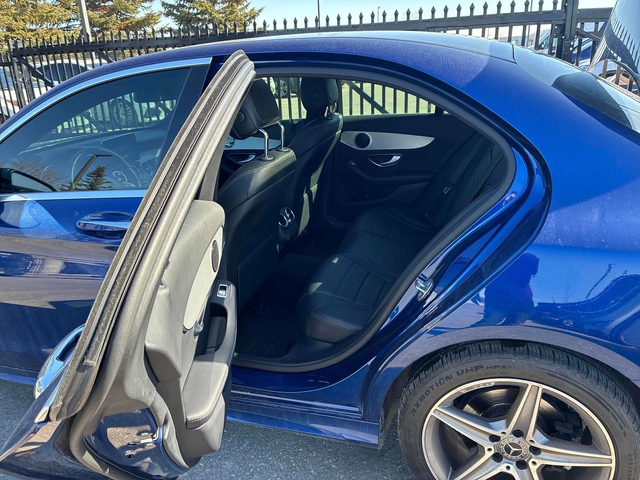 Mercedes-Benz C 300 С РЕГИСТРАЦИЯ & АВТО КРЕДИТ - автомобили, коли, обяви за нови и употребявани 7