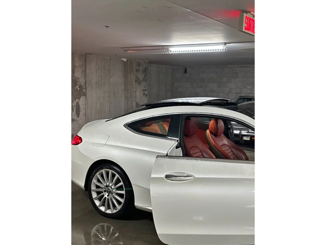 Mercedes-Benz C 300 С РЕГИСТРАЦИЯ & АВТО КРЕДИТ - автомобили, коли, обяви за нови и употребявани 3