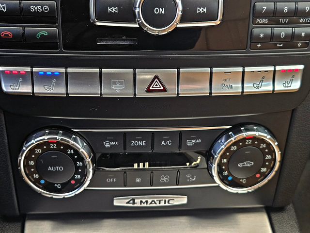 Mercedes-Benz C 300 ! AMG/4MAT/FACE/GERMANY/CAМЕRA/DISTR/ПОДГР/ОБДУХ/L - автомобили, коли, обяви за нови и употребявани 11