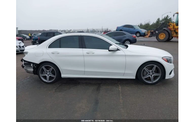 mercedes-benz-c-300 - 3