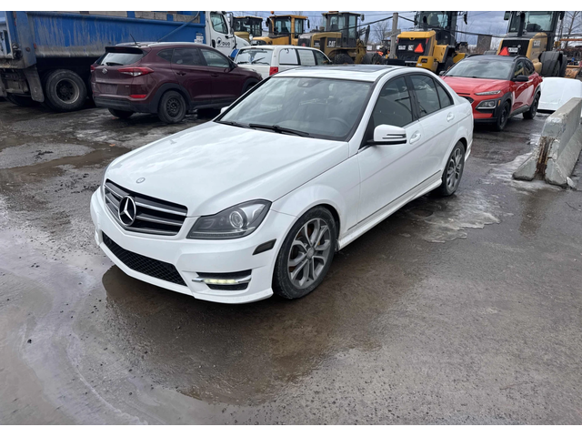 Mercedes-Benz C 300 КОжа* Подгрев* Кейлес* ВИДЕО - автомобили, коли, обяви за нови и употребявани 0