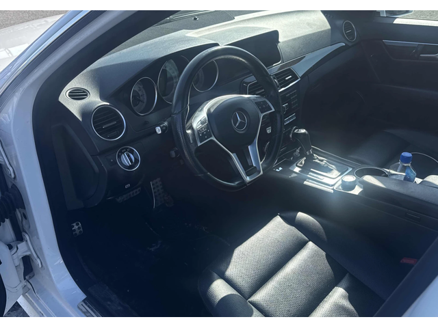 Mercedes-Benz C 300 КОжа* Подгрев* Кейлес* ВИДЕО - автомобили, коли, обяви за нови и употребявани 4