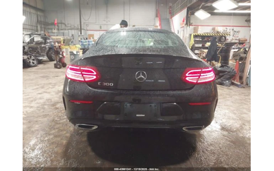 Mercedes-Benz C 300 AMG* KEYLESS* PANO* ПОДГРЕВ* - автомобили, коли, обяви за нови и употребявани 7