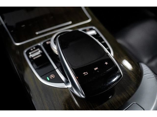 Mercedes-Benz C 300 4MATIC* KEYLESS* ПОДГРЕВ* КАМЕРА* ПАНОРАМА - автомобили, коли, обяви за нови и употребявани 10