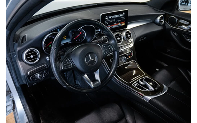mercedes-benz-c-300 - 5