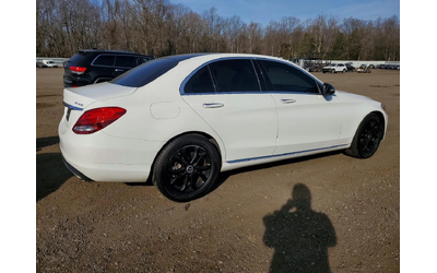 mercedes-benz-c-300 - 4