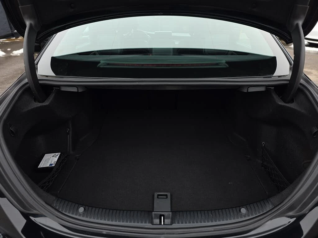 Mercedes-Benz C 300 * АвтоКредит * (ЦЕНА ДО БГ) - автомобили, коли, обяви за нови и употребявани 7