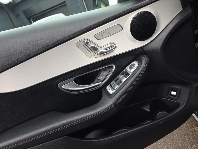 Mercedes-Benz C 300 * АвтоКредит * (ЦЕНА ДО БГ) - автомобили, коли, обяви за нови и употребявани 8