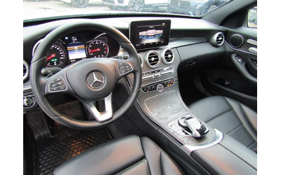 Mercedes-Benz C 300 Sport 4MATIC* АвтоКредит* (Цена до БГ) - автомобили, коли, обяви за нови и употребявани 10