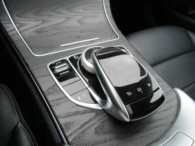 Mercedes-Benz C 300 Sport 4MATIC* АвтоКредит* (Цена до БГ) - автомобили, коли, обяви за нови и употребявани 16