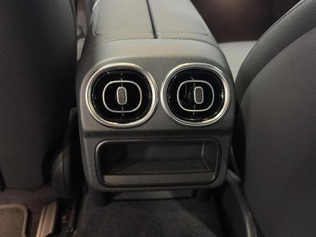 Mercedes-Benz C 300 4MATIC* АвтоКредит* (ЦЕНА ДО БГ) - автомобили, коли, обяви за нови и употребявани 13