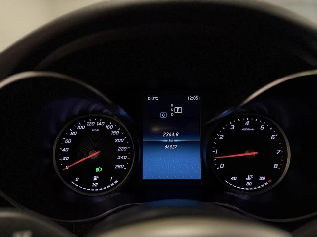 Mercedes-Benz C 300 * АвтоКредит * (ЦЕНА ДО БГ) - автомобили, коли, обяви за нови и употребявани 9