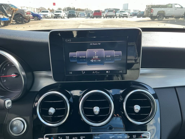 Mercedes-Benz C 300 * АвтоКредит * (ЦЕНА ДО БГ) - автомобили, коли, обяви за нови и употребявани 12